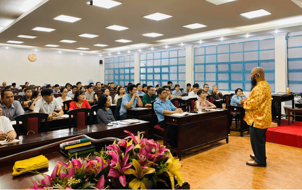 Hình Ảnh Hoạt Động