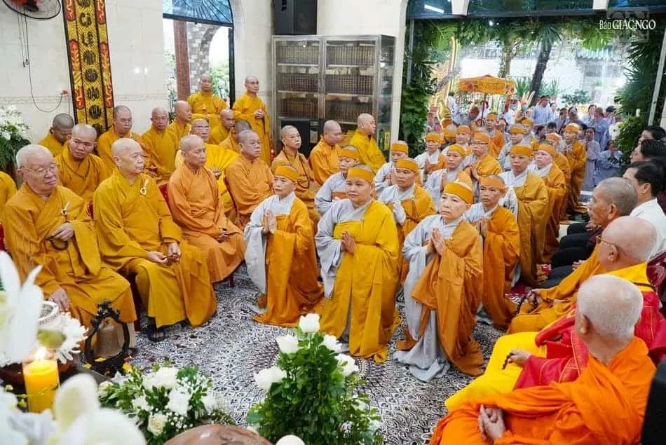Thần Chú Giải Đặng Nghiệp Chướng Cho Sáng Mắt